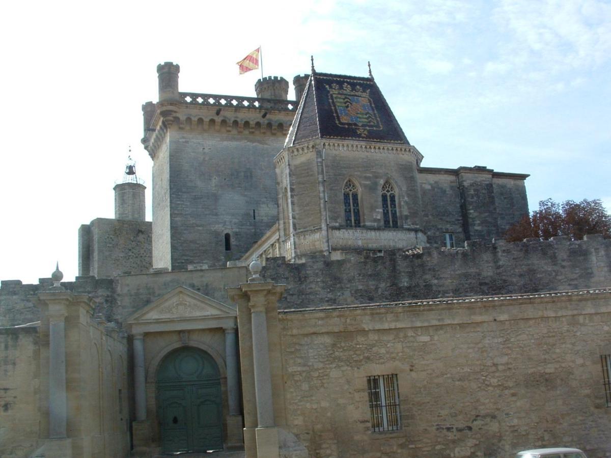 Le Cherche Midi, Entre Nimes, Le Pont Du Gard, Uzes, Arles Marguerittes Dış mekan fotoğraf